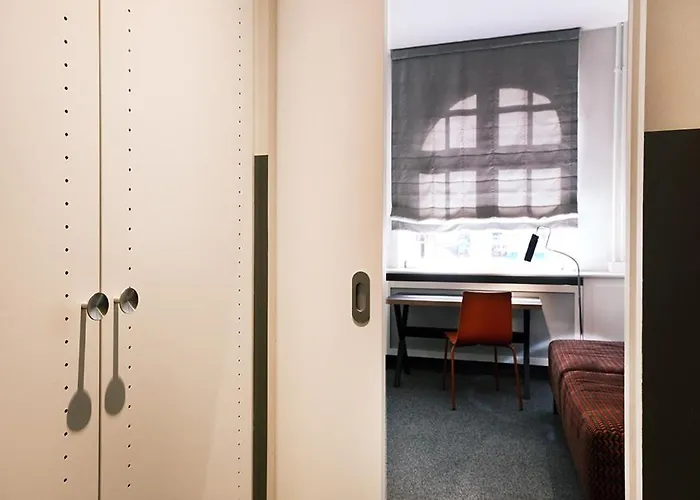 Apartment040